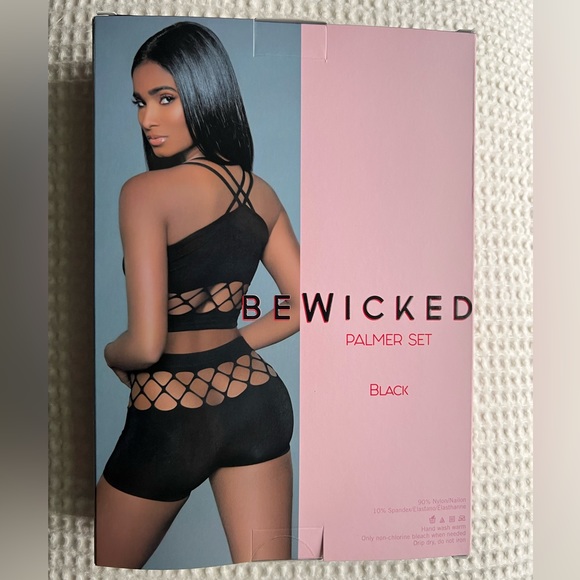 BEWICKED
PALMER SET - Picture 2 of 3